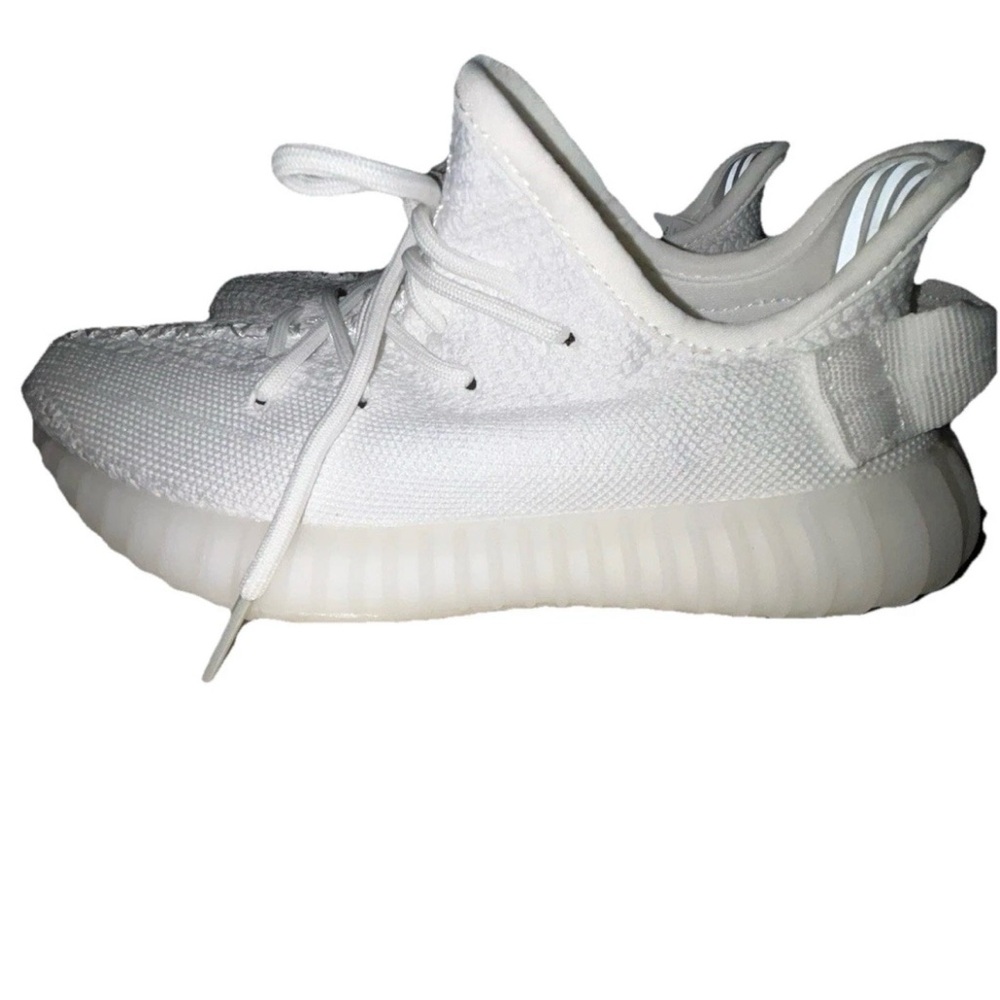 Men’s Size 4.5 Women’s 6.5 Adidas White Yeezy Boost 350 V2 Sneakers. Never Worn - Picture 3 of 10